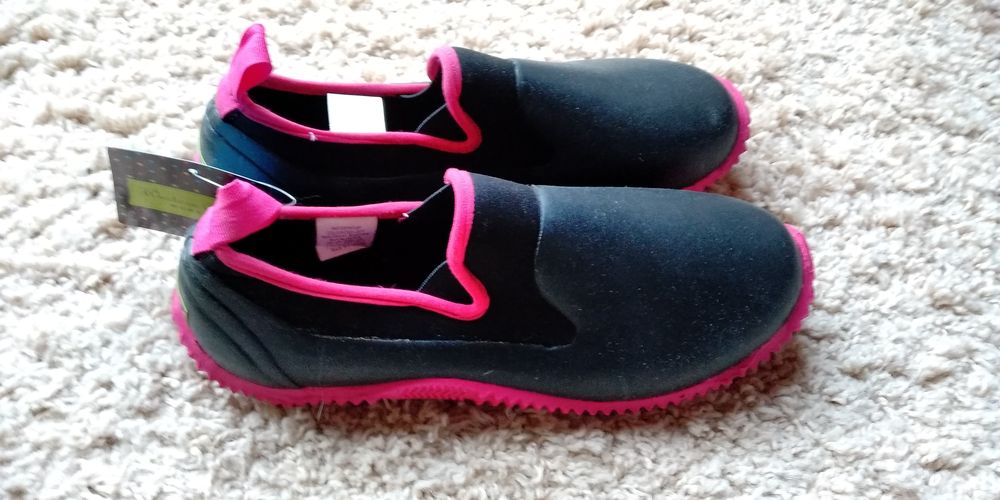 Аквашузы женские Western Chief размер 41-42