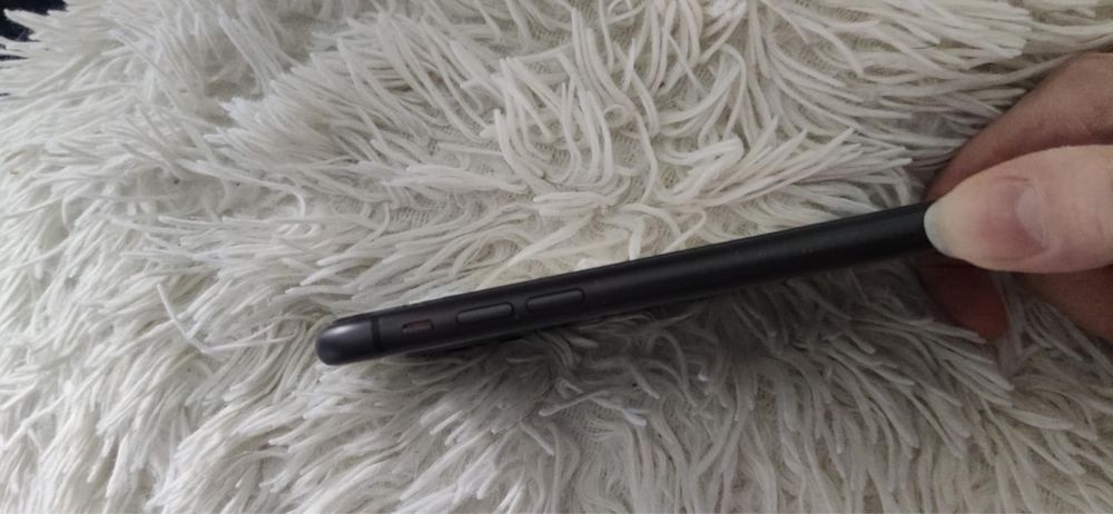 Iphone 11 bardzo dobry stan