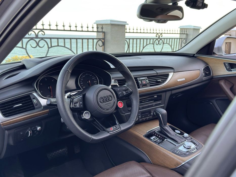 Audi A6 c7 2015 продам