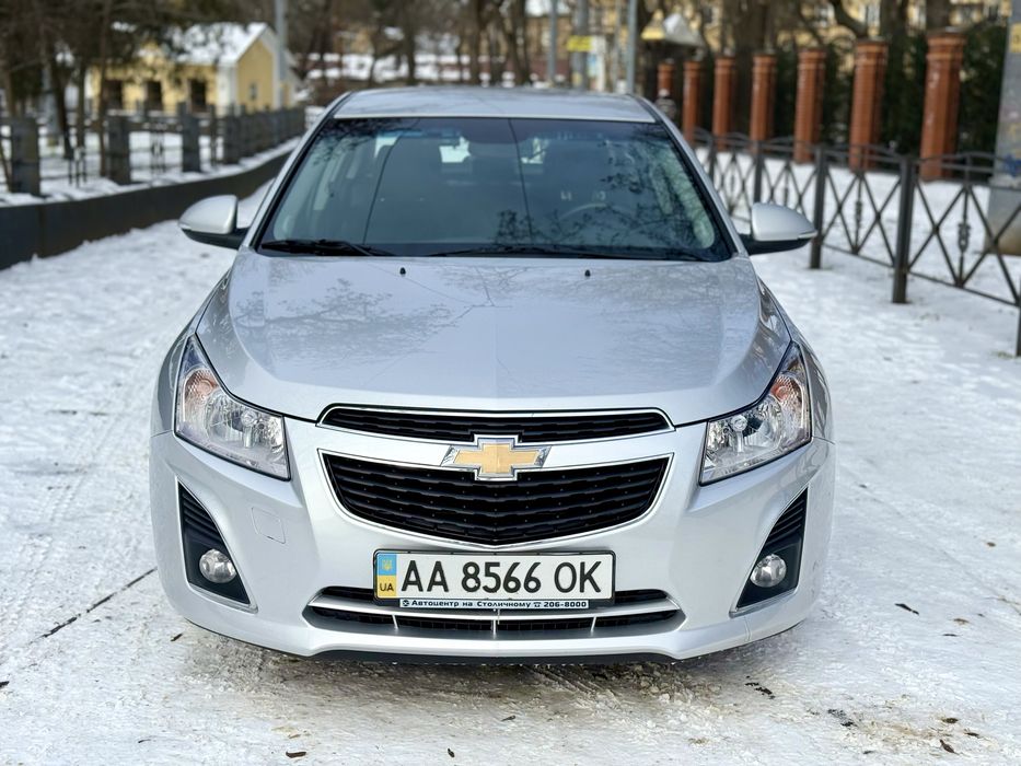 Продам идеальный Cruze от 1 хозяина не крашеная