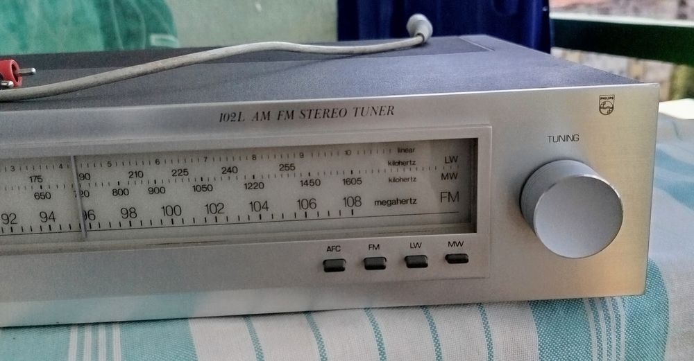 Radio Philips 102L