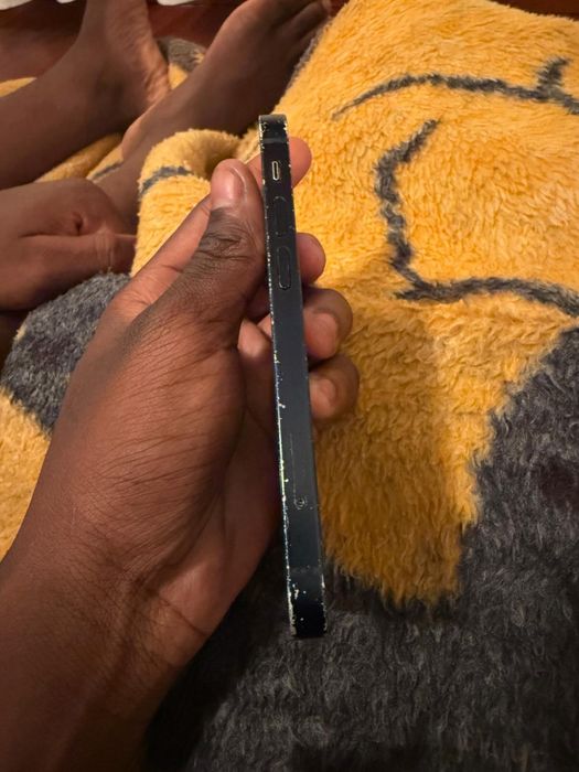 Iphone 13 mini azul escuro