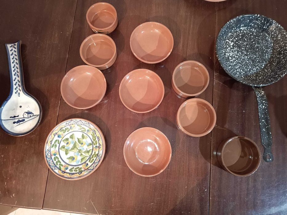 Set decorativo loiça para cozinha - barro branco com detalhes azuis