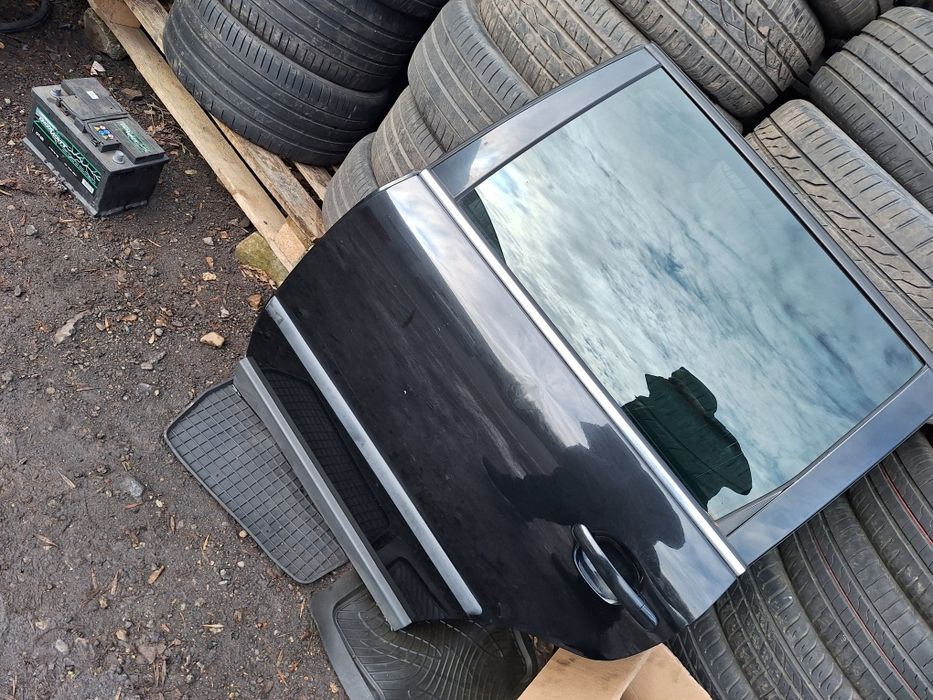 Zderzak blotnik drzwi błotnik vw passat b5 lift  LC9Z