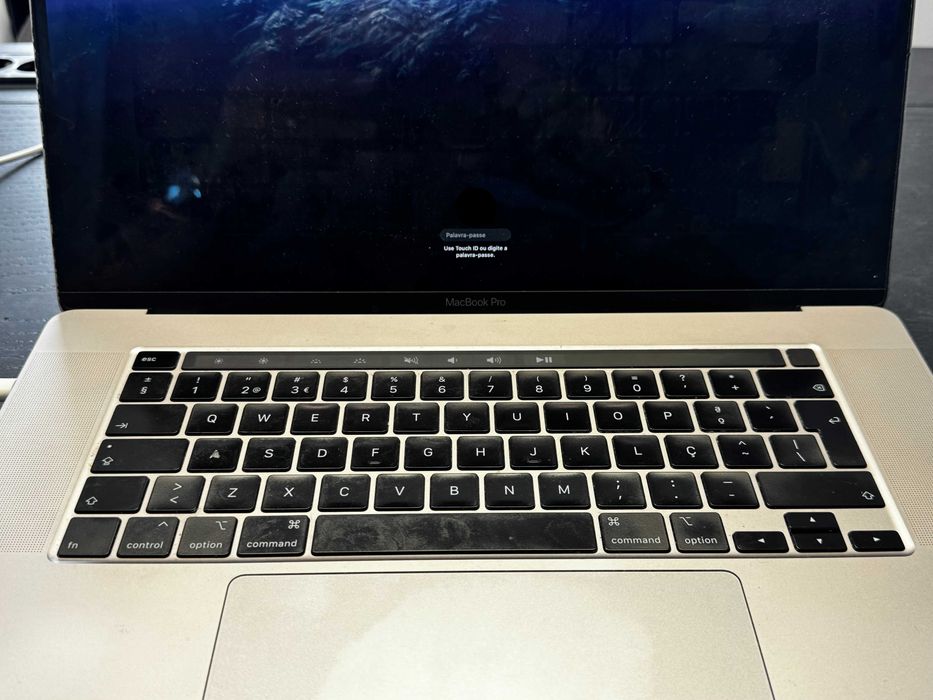 MacBook Pro 16" 2019 — 16GB RAM | 512GB SSD