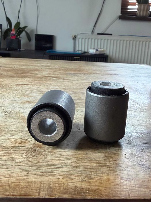 Silentblok wahacza tylnego Mercedes W124/W202/W201/W210