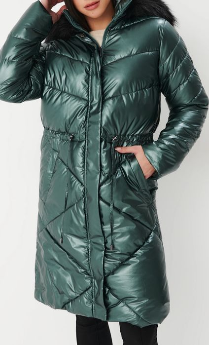 Błyszcząca zielona kurtka zimowa płaszczyk 34 XS Mohito