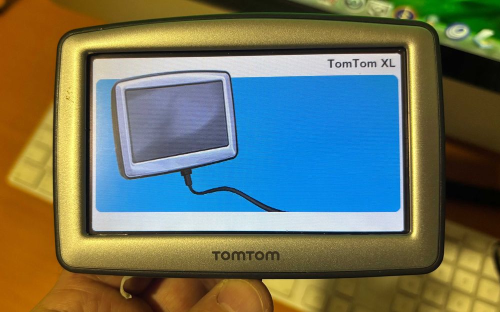 GPS TomTom XL N14644 tela de 4,3 polegadas - €55 com portes incluidos445798352002099202