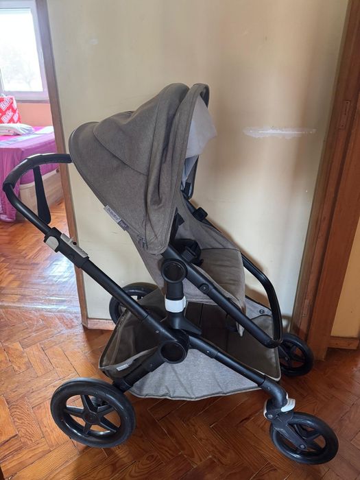 Carrinho de bebe usado bem estimado