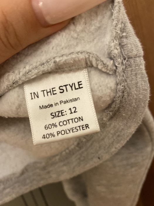 Bluza crop top In the style 40 L