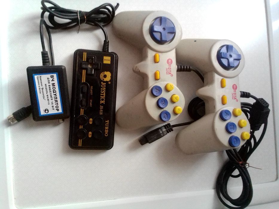 Джойстики к игровой приставке 8 бит