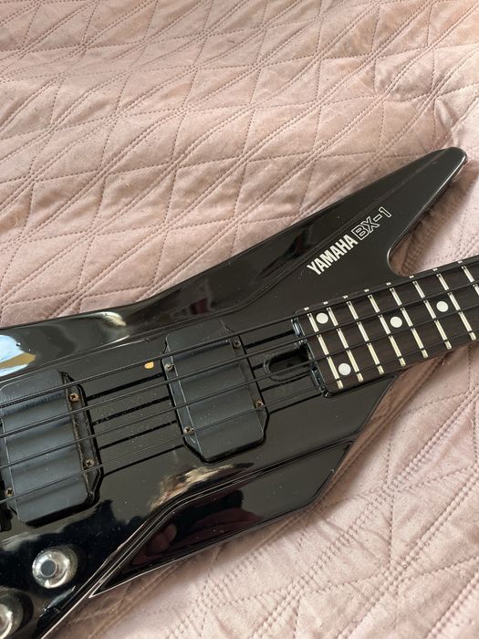 Gitara basowa headless yamaha bx-1 mij