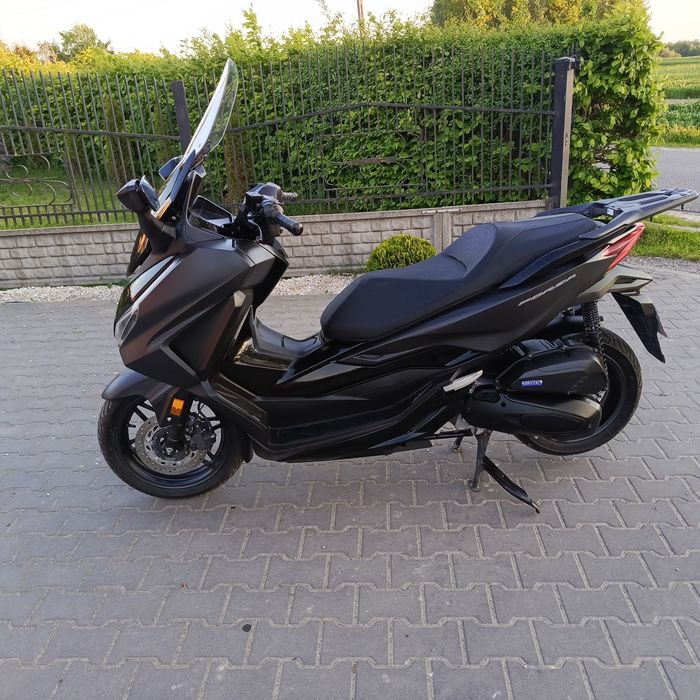 Honda Forza 125 24 rok rezerwacja