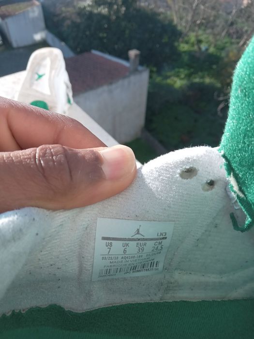 Jordan 4 branca e verde original