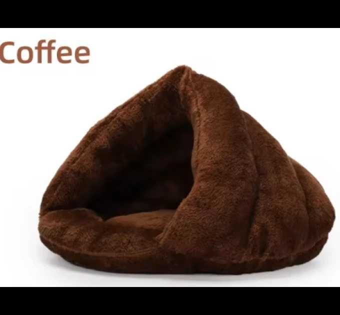 Лежанка у формі трикутника 40*40*30 см коричнева 7.14.139