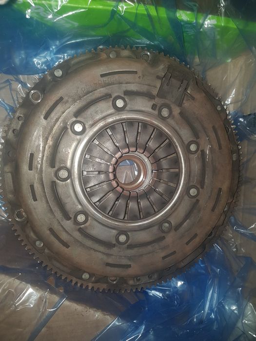 Маховик пежо 508