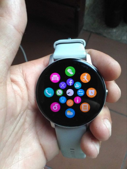 Smartwatch cinza como novo