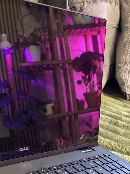 ASUS Chromebook CM5500FDA 8GB / 15.6″ / сенсор / Chrome OS