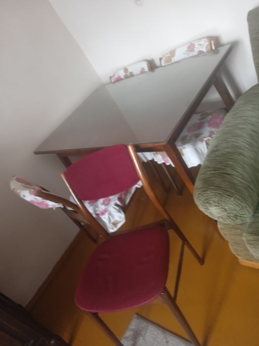 Stół PRL + 4 krzesła