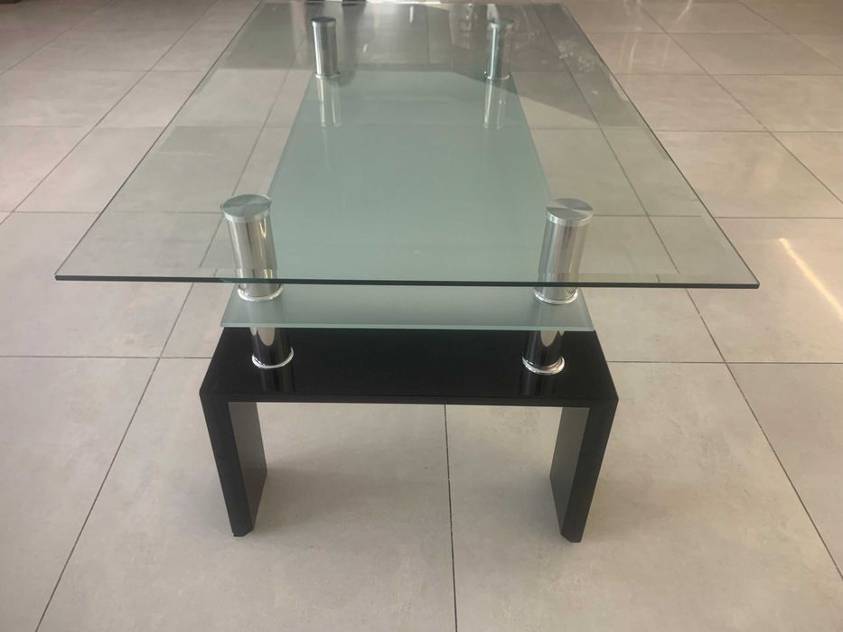 szklana ława stolik okolicznościowy z niemiec