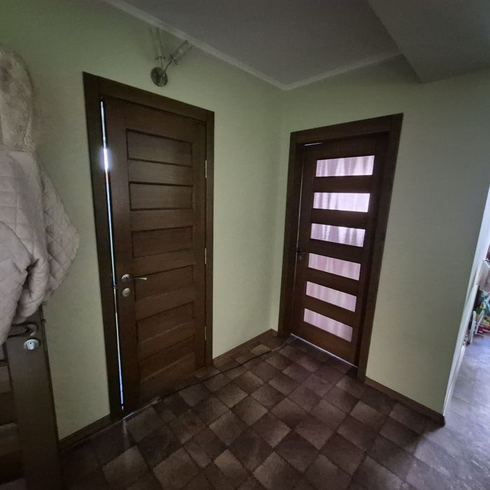 Оренда  окремої  3к.кв. 150м.кв з гаражом (або продам) в будинку на два окремі входи.