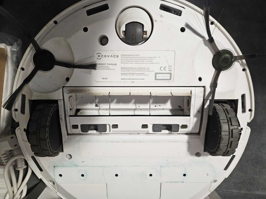 Robot odkurzający ECOVACS DEEBOT T10+ ze stacją ssącą 3,2l 3000 Pa