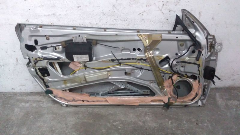 Porta Frente Esq Mercedes-Benz Slk (R170)