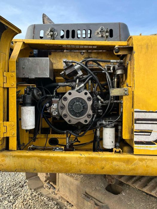 Екскаватор new holland