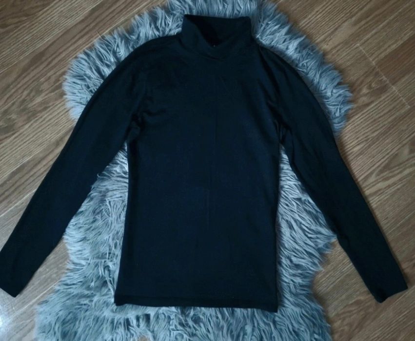 Czarny golf z modalem VILA S/M