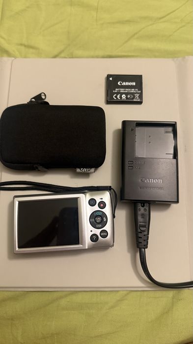 Canon ixus 8x optical zoom