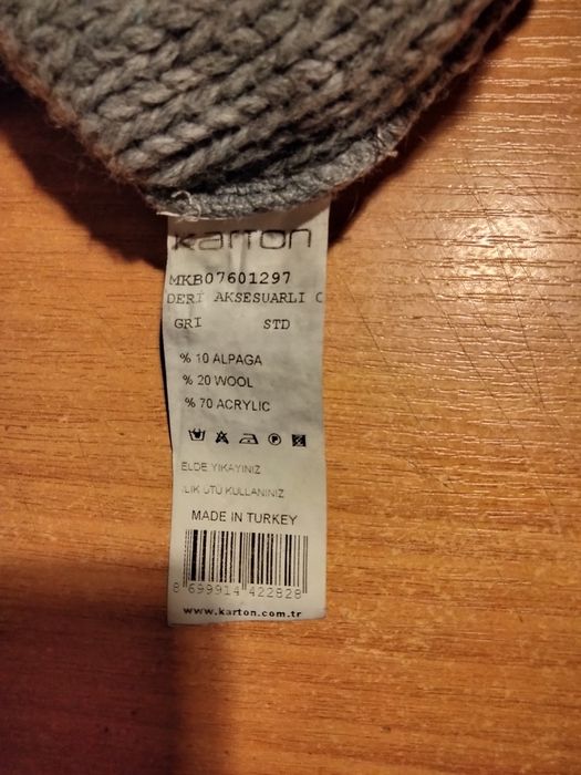 Светер теплий.  Розм. ХS