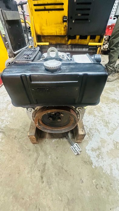 silnik hatz 1d42 lub 1d81 lub 1d41 wacker bomag ammann