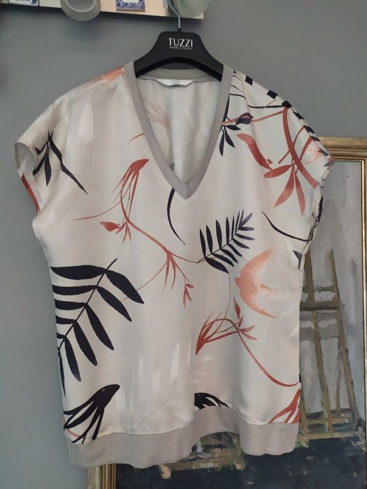 Bluzka beżowa w liście