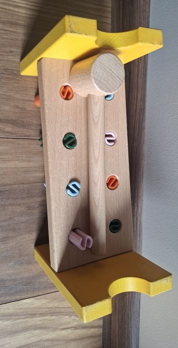 Chicco farma grająca, Fat Brain Toys sorter, Ikea wbijak