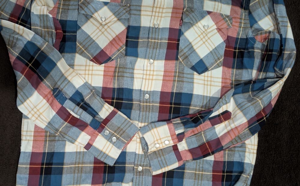 Levis оригинальная рубашка