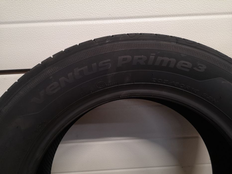 Opony letnie Hankook 205/60/R16 2 sztuki