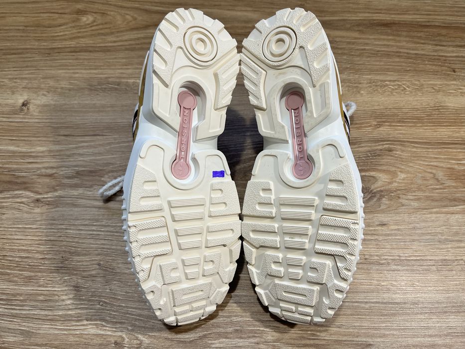 Кросівки Adidas ZX Wavian x Disney Bambi Нові.  Розмір 42(26,5 см.)