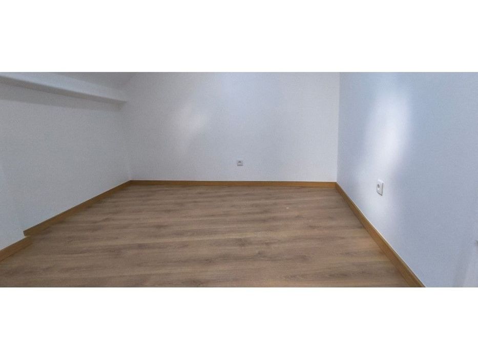 Apartamento T1+1, em Marvila