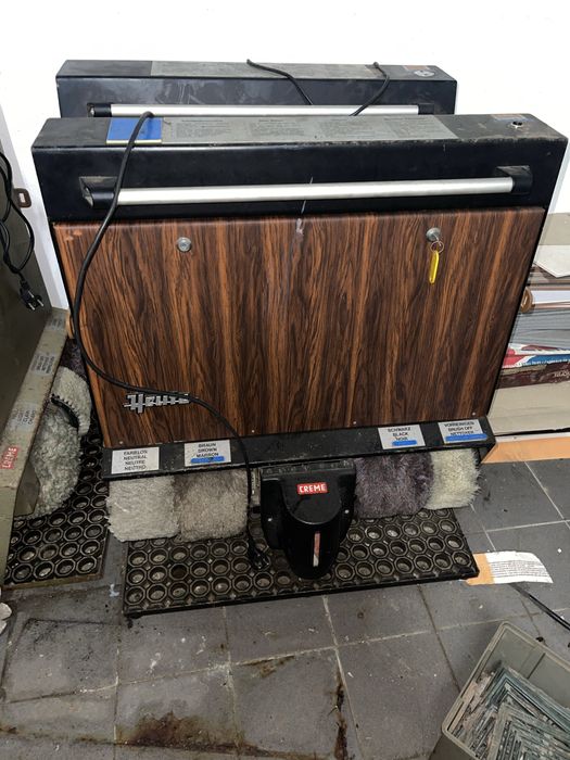 Maquina de engraxar sapatos