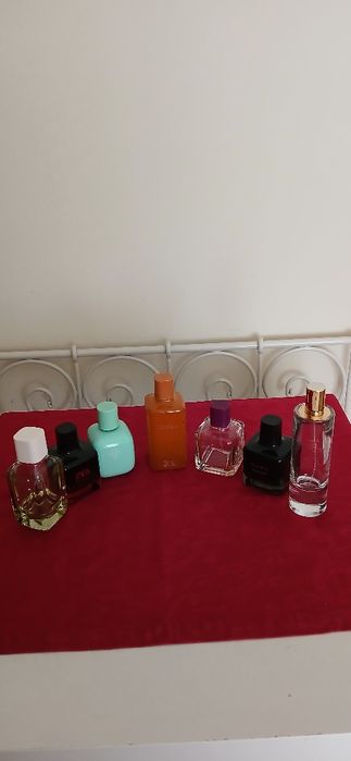Sete Frascos de Perfume Zara, vazios
