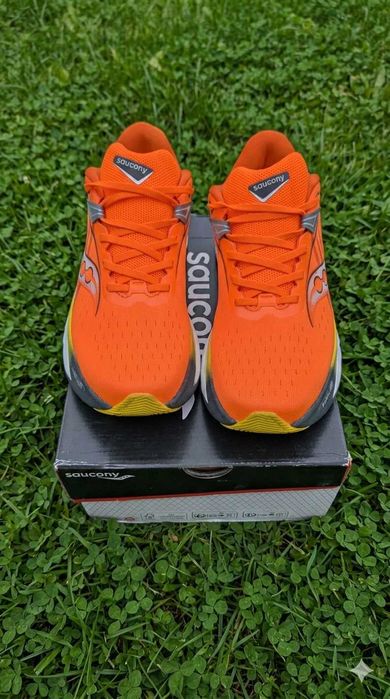 Saucony TRIUMPH 22, 39 кросівки для бігу,