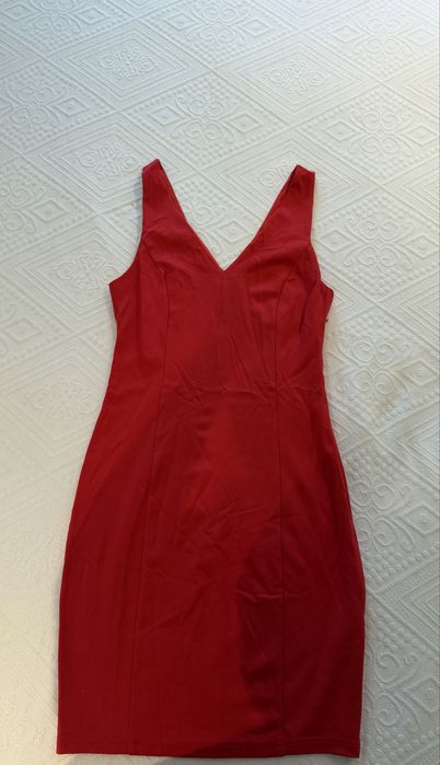 Vestido vermelho AMISU