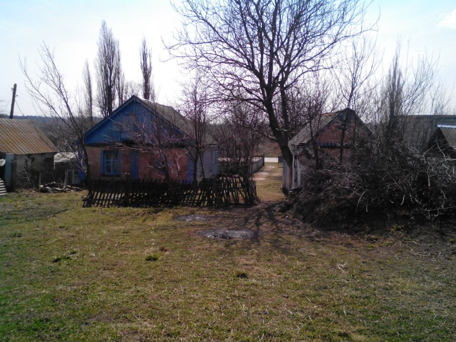 Продам будинок у селі