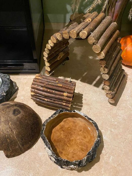 Комплект терариум для рептилій + УВБ лампа НОВА