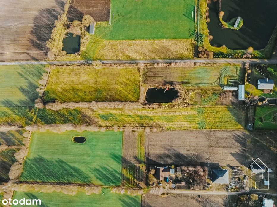 5 Działek z warunkami zabudowy od 1051m2 do 1800m2