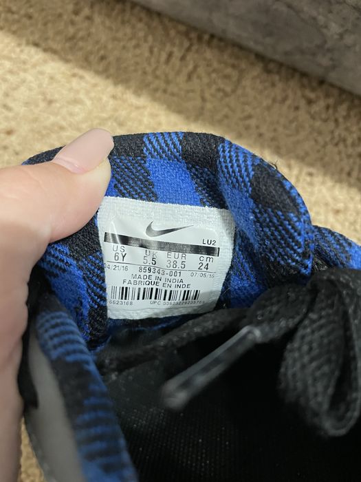 Кросівки nike сірі