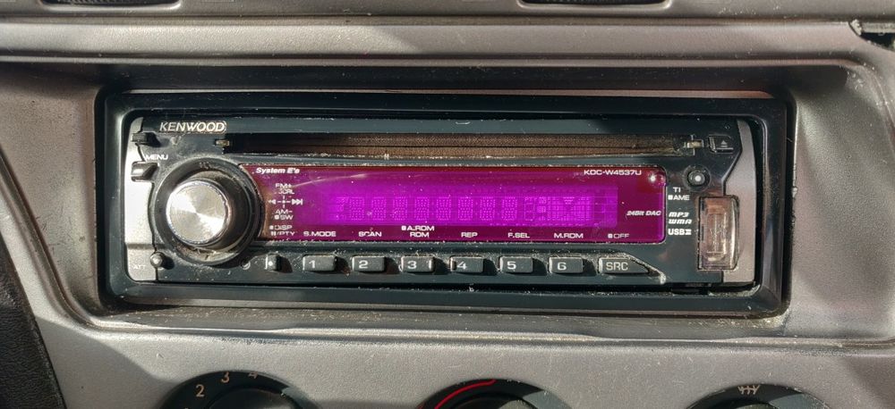 Auto radio keenwood USB,CD,MP3