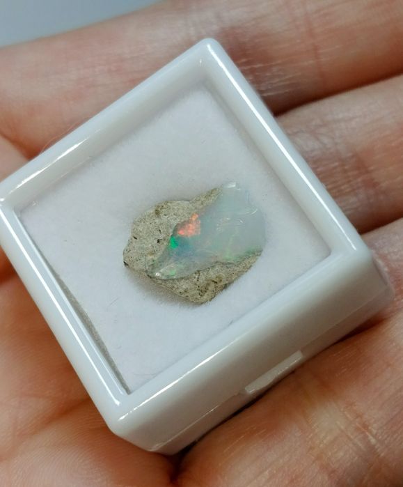 Opal Welo Etiopia szlachetny kamień minerał