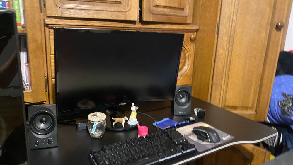 Okazja Sprzedam komputer Gaming gowy