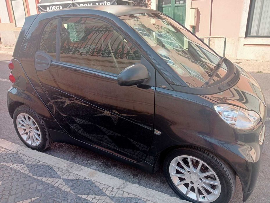 Smart ForTwo Coupé 0.8 cdi Passion 451 revisões diesel mercedes